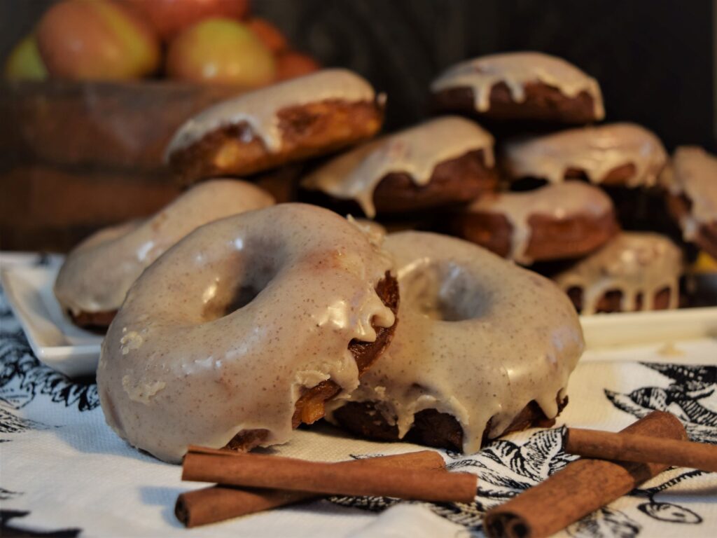 apple cider donuts fall dessert recipe spiced glazed fried cozy homemade baking