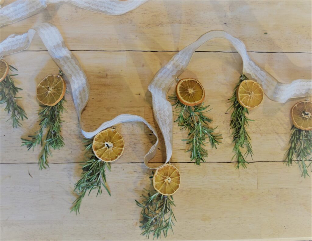 dried orange rosemary garland, Christmas décor, diy, craft, holiday mantel decorations, greenery, natural boho