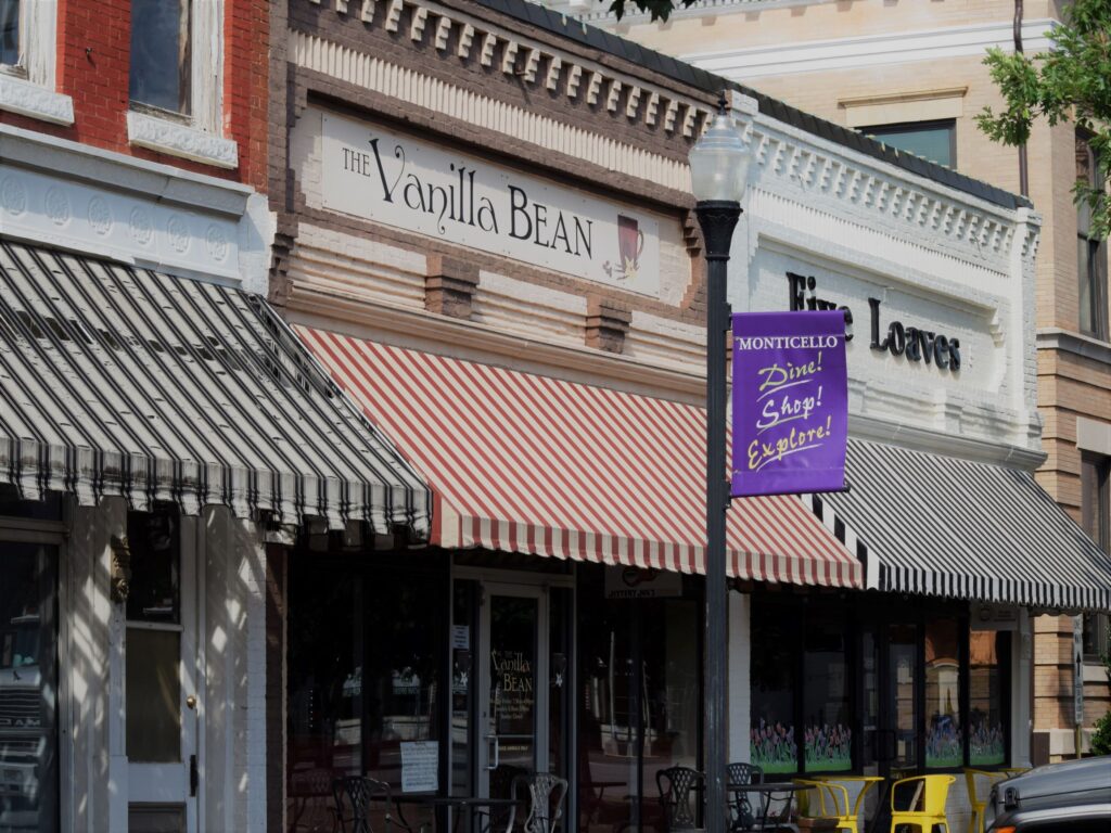 what to do with your life in August, the south, southern small town storefront, historic Monticello Georgia